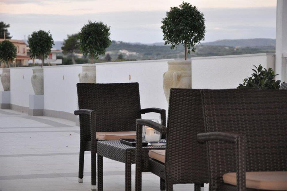 Futura Style Helios Hotel Noto Exterior foto