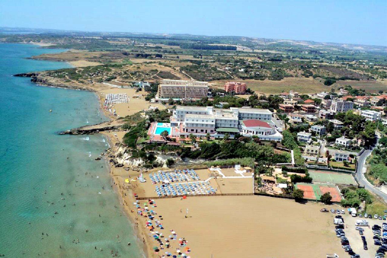 Futura Style Helios Hotel Noto Exterior foto